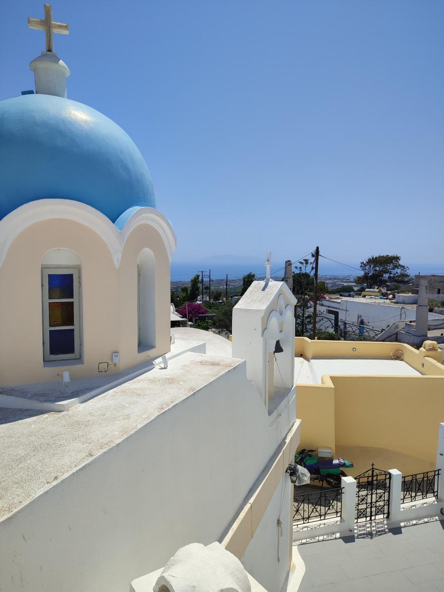 Central Santorini Serenity Rooms Fíra Kültér fotó